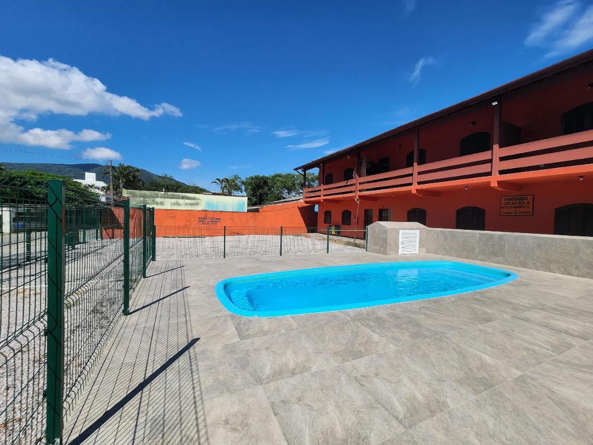 0001.03 - Maranduba - Apto - 2 Dormitorio - 8 Pessoas - 2 Quadras Do Mar - Piscina - Wi-Fi Ubatuba Exterior photo